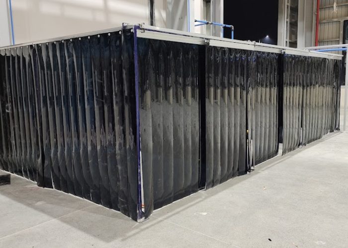IMG-WELDING BOOTH PVC STRIP 3